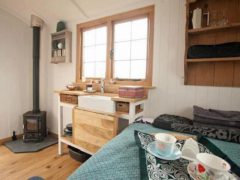 Black Mountain Shepherds Huts Ltd